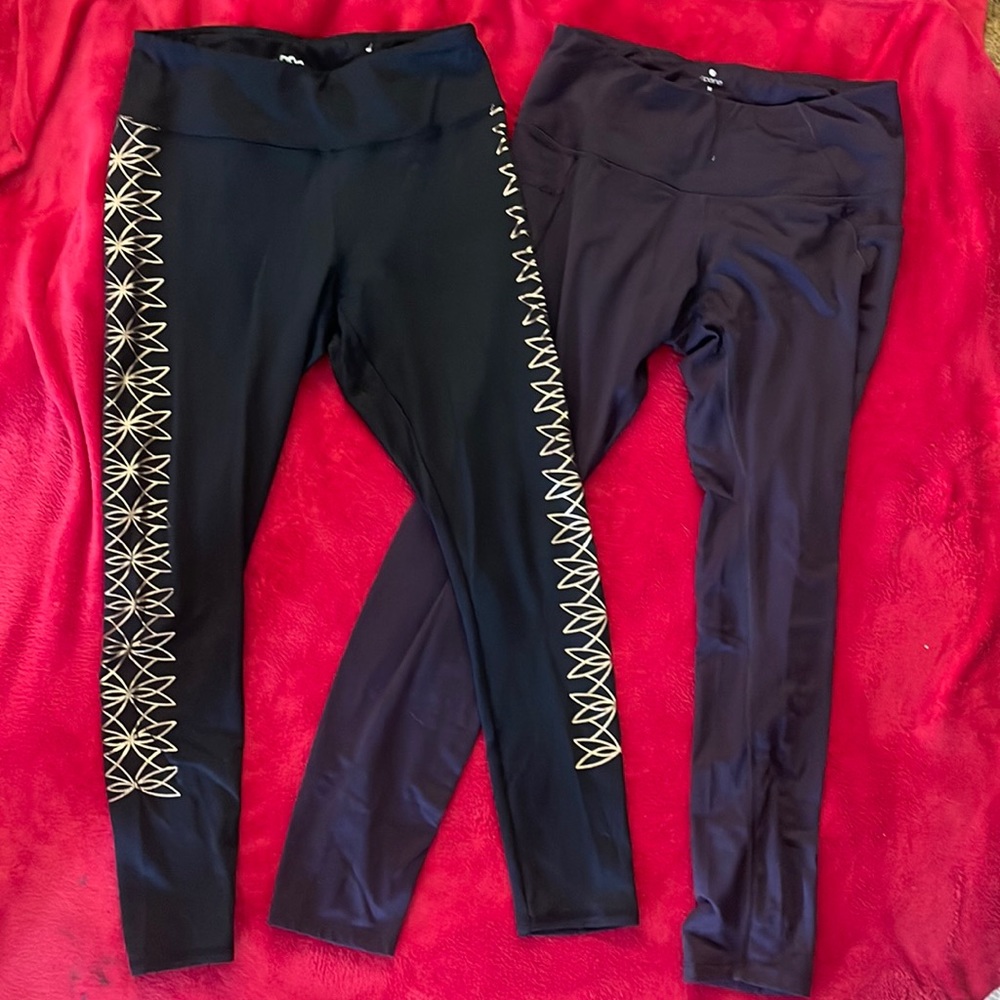 A pair of Maurice’s in motion (black/gold), pair of apana (dark purple) both M